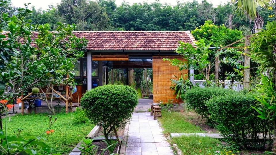 Vuon Nha Ngoai Garden Homestay Ho Chi Minh City Exterior photo