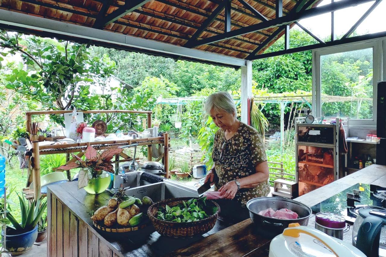 Vuon Nha Ngoai Garden Homestay Ho Chi Minh City Exterior photo